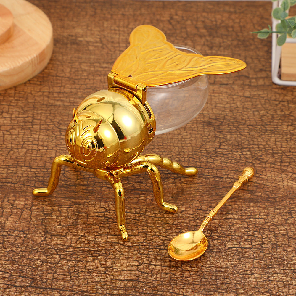 Creative Simple Bee Seasoning Jar Light Luxury Atmospheric Golden Sugar Cup with Spoon Retro Kitchen Seasoning Jar Metal Ornament