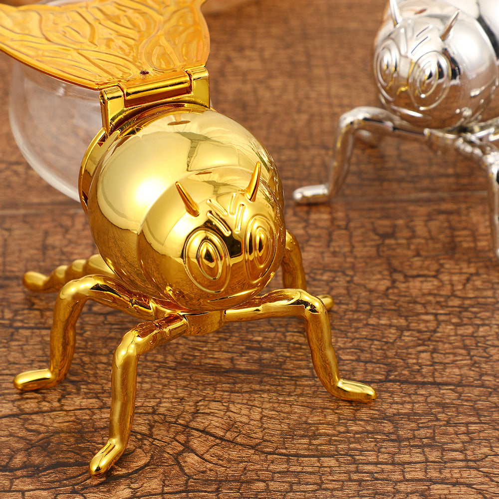 Creative Simple Bee Seasoning Jar Light Luxury Atmospheric Golden Sugar Cup with Spoon Retro Kitchen Seasoning Jar Metal Ornament